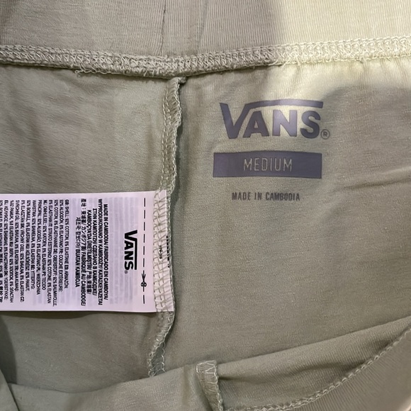 💚Vans Bike Shorts Size M💚 - Picture 5 of 5